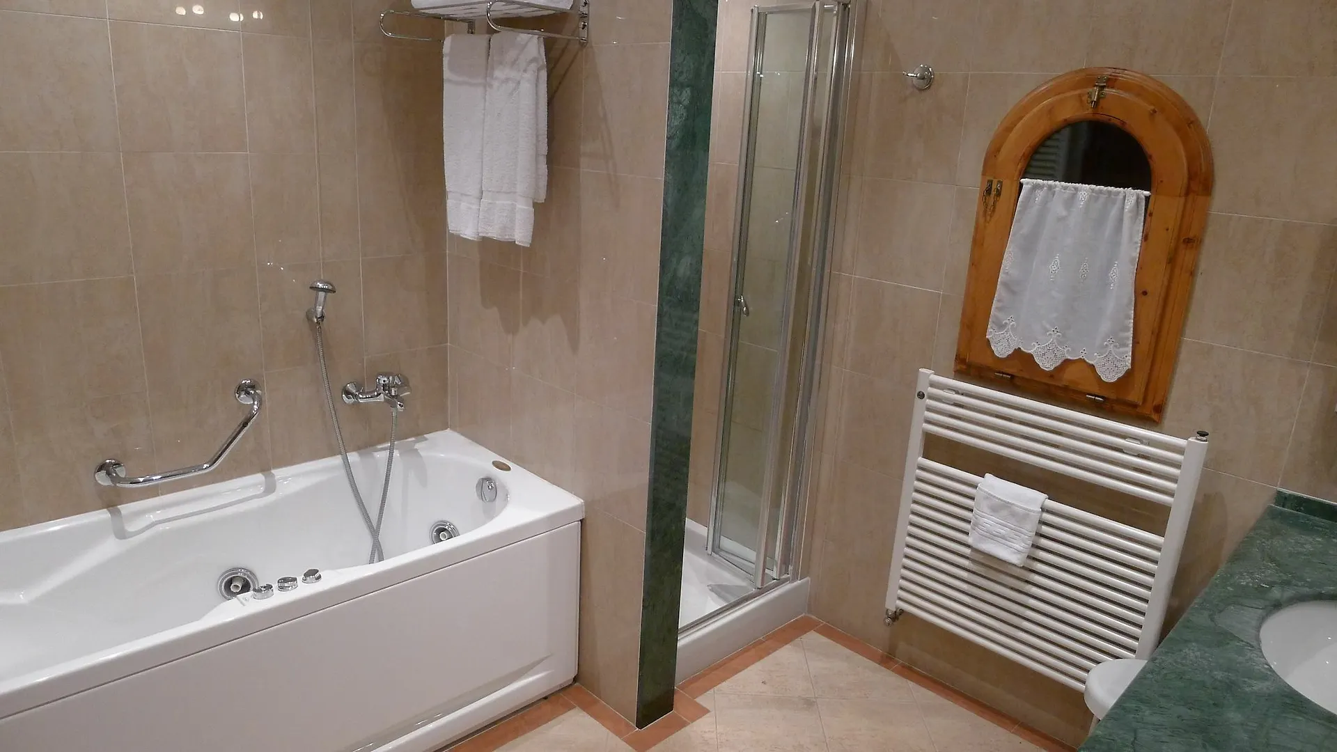 Villa Tavolese Hotel & Apartments Certaldo 3*,